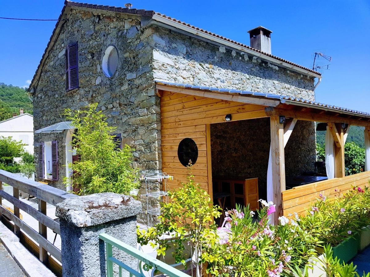 Gite Casa Di L'Apa Венако Екстериор снимка